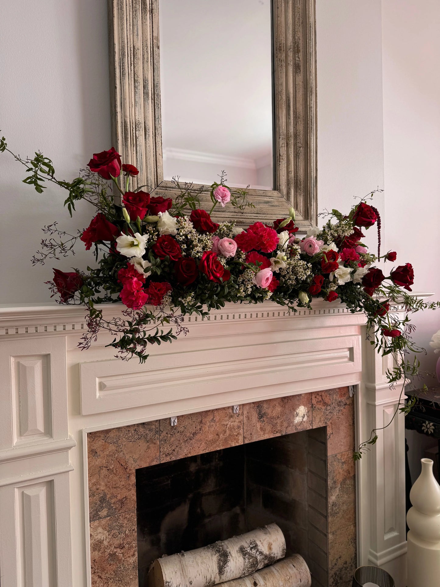 Mantle Blooms Luminous Blooms