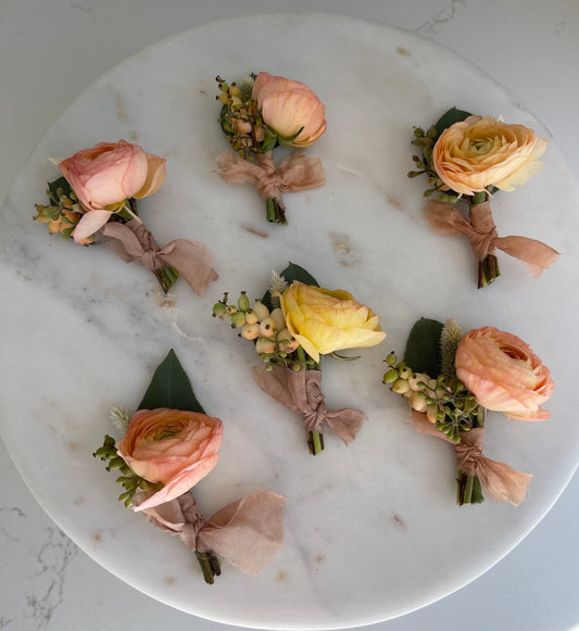 Dainty Boutonnieres by Luminous Blooms in Highland Park